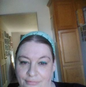 Meet your Posher, Briana